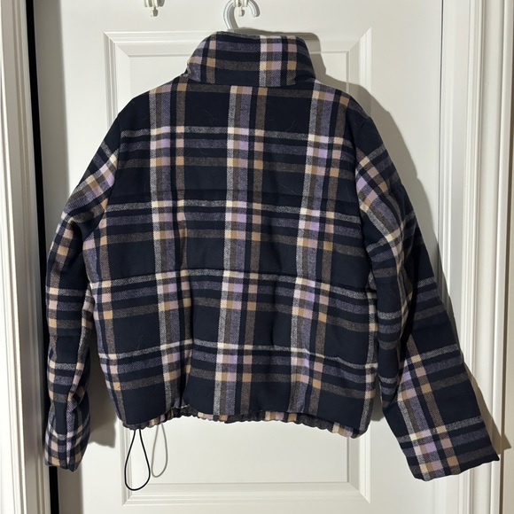 Holister purple plaid down jacket - Picture 5 of 5